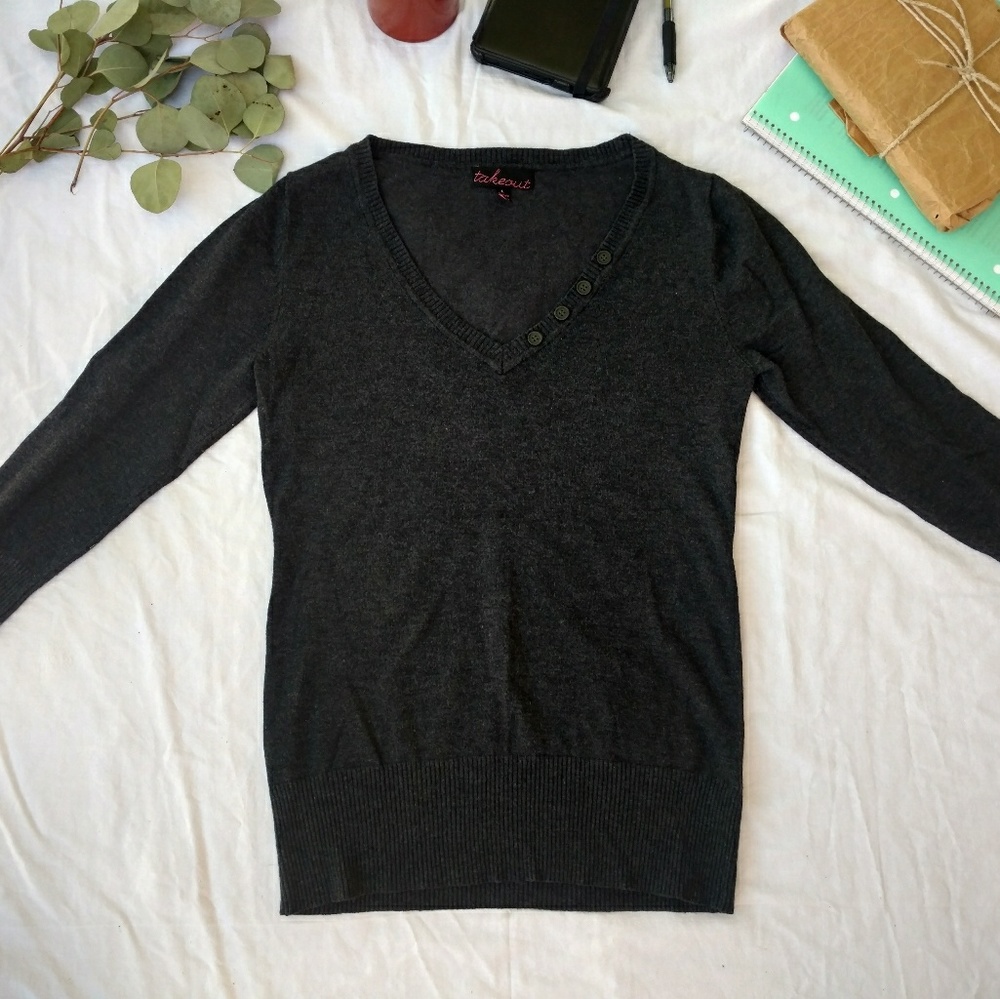 3/4 Sleeve V-neck Sweater